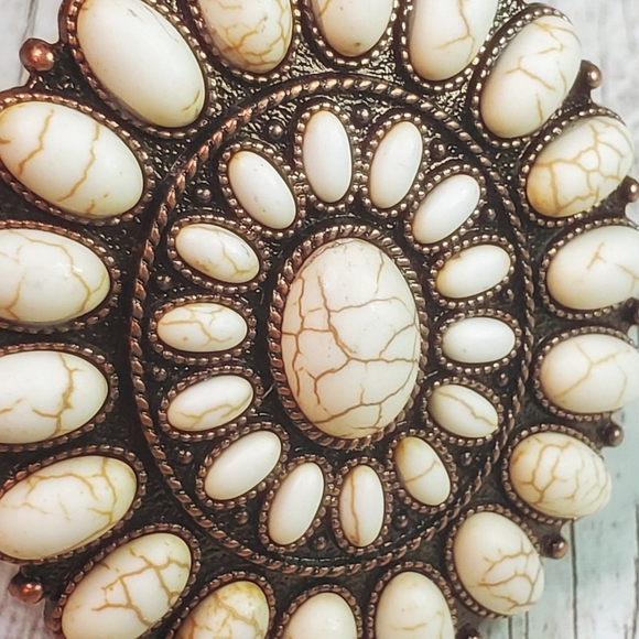 Copper & white squash blossom western bracelet - Picture 3 of 4